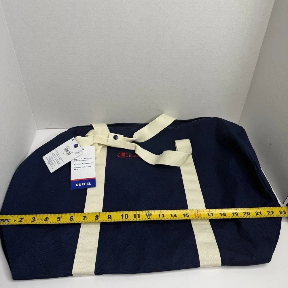 Champion Navy Blue Canvas Duffel Bag Cream Straps Removable Strap CV2-2099 NWT